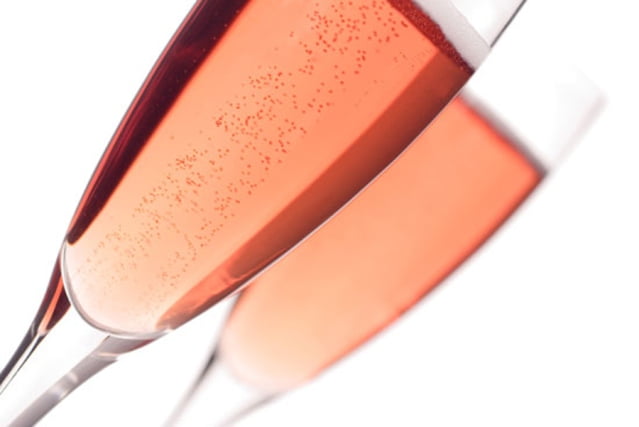 Чем закусывают розовое шампанское
