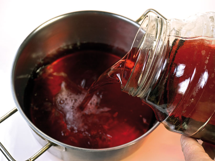 Рецепты домашнего вина из красной смородины