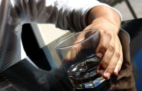 Икота после алкоголя: как остановить икоту