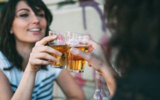 Влияние алкоголя на мозговую активность женщин и мужчин
