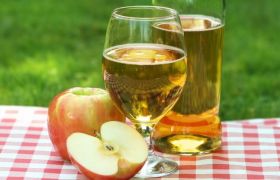 Сидр яблочный: как сделать сидр из яблок своими руками