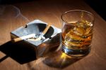 Ученые доказали, что алкоголь и табак опаснее тяжелых наркотиков