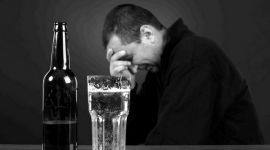 Почему появляется депрессия и тревога после алкоголя