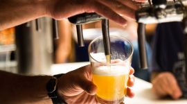 Россияне стали выбирать безалкогольные и слабоалкогольные напитки