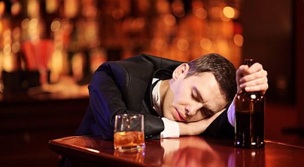 Почему при геморрое нельзя алкоголь
