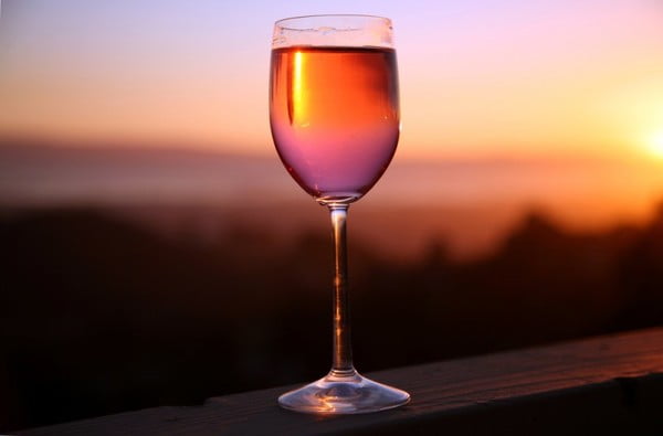 С чем пьют розовое вино