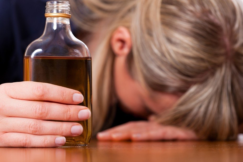 Сколько держится в организме алкоголь после запоя